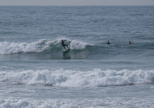 Surfer am Strand von Matosinhos